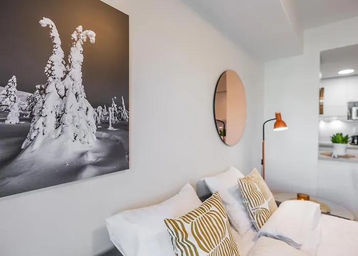 Arctic Dream - The Location With Sauna